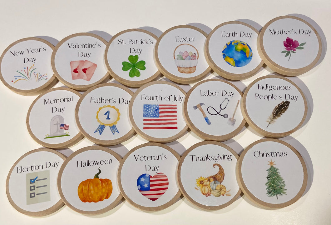 American Holidays Wooden Learning Tokens and Magnets - Set of 16 - Preschool Education - Montessori, Charlotte Mason, Wooden Calendar Set